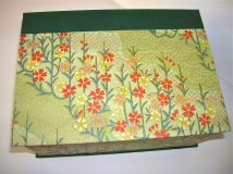 Square Box with Kirara Flowers Paper