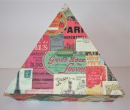 Triangular Box with Paris Monuments Ads paper