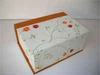 Square Box with Embroidered Flowers paper