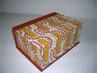Square Box with Rose Vines & Yellow Borders paper