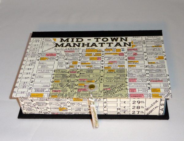 Rectangular box with Mid-town Manhattan map paper