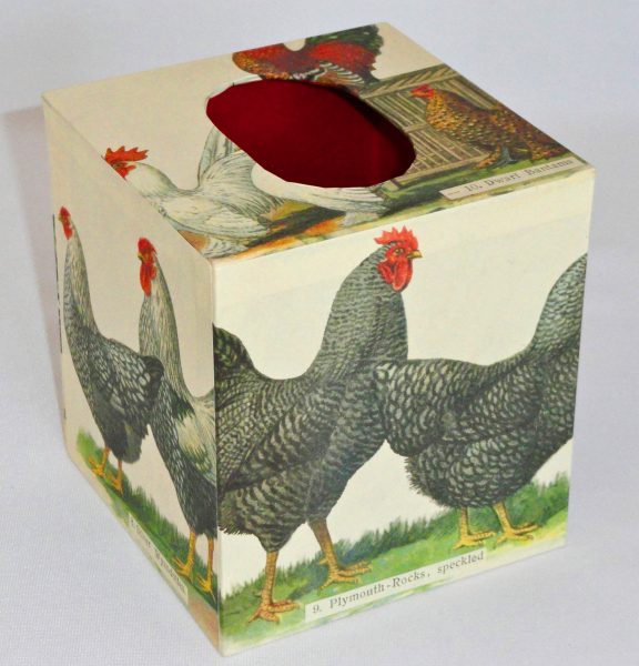 Tissue Box Cover with Roosters & Hens breeds paper