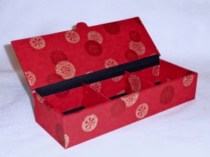Flat Oblong box with Golden Wheel Japanese paper
